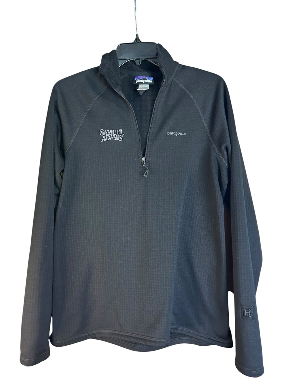 Patagonia R1 Black Quarter Zip Pullover Samuel Adams Women’s M